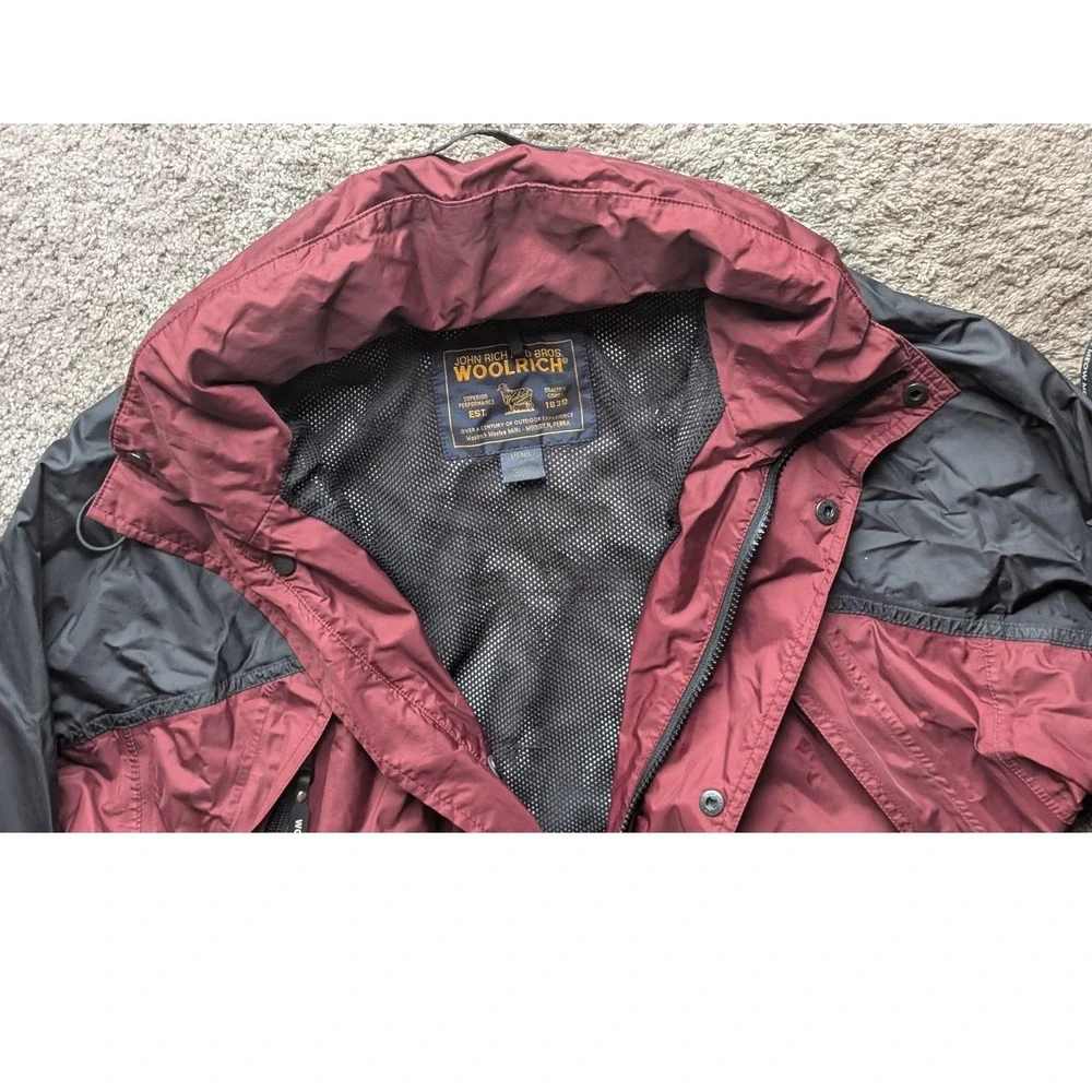 Vintage Woolrich Colorblock Windbreaker Set – Maroon‎ & Black Large Gorpcore